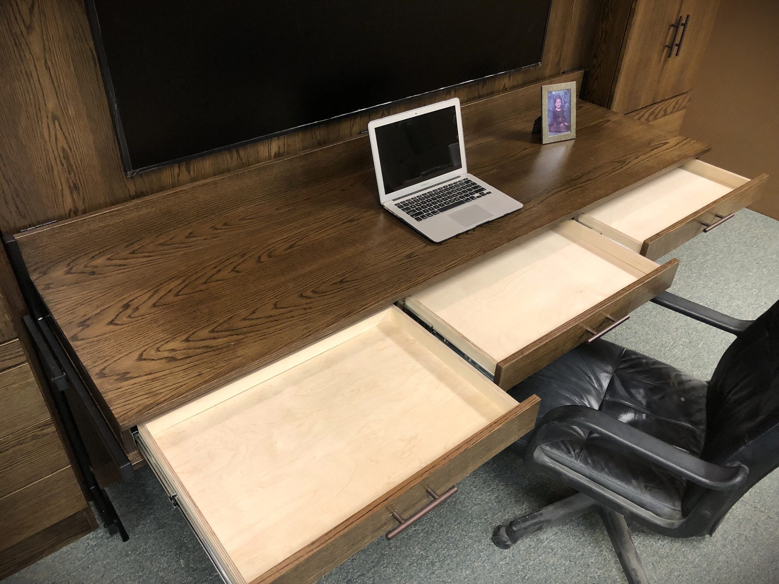 Most Popular TV Stay Level Desk