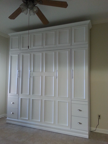 New Yorker (no desk)