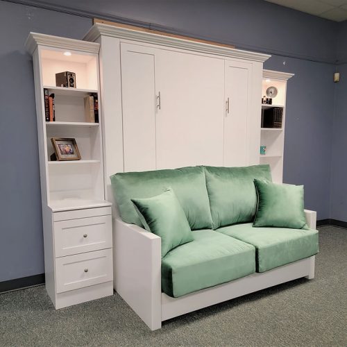 153-0123 side view closed153-0123 style Wood arm sofa.